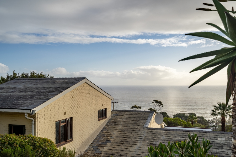 5 Bedroom Property for Sale in Camps Bay Western Cape